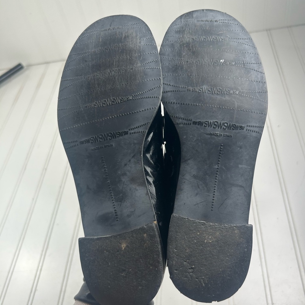 Stuart Weitzman Vintage Black Patent Leather Loafers Womenโs Size 6.5 - Picture 8 of 12